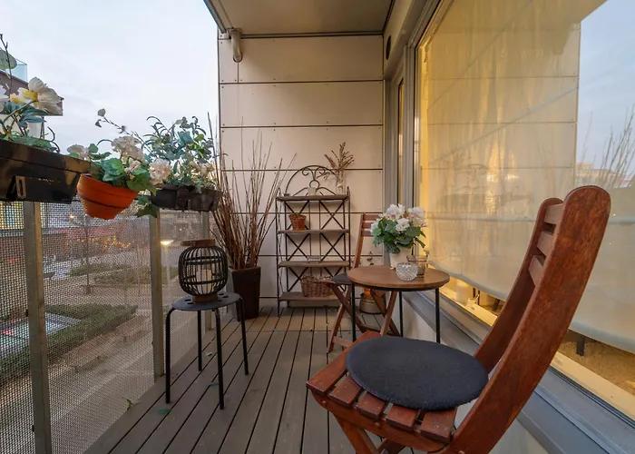 Premier Location By S, Bus Terminal & Markets